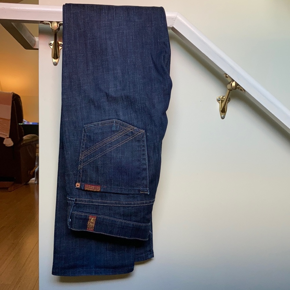 Straight Jeans